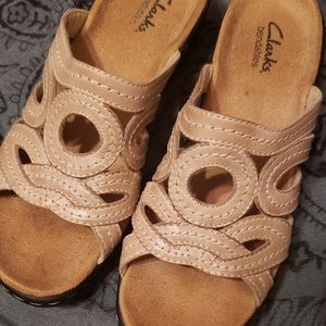 Clark's women's leather sandals